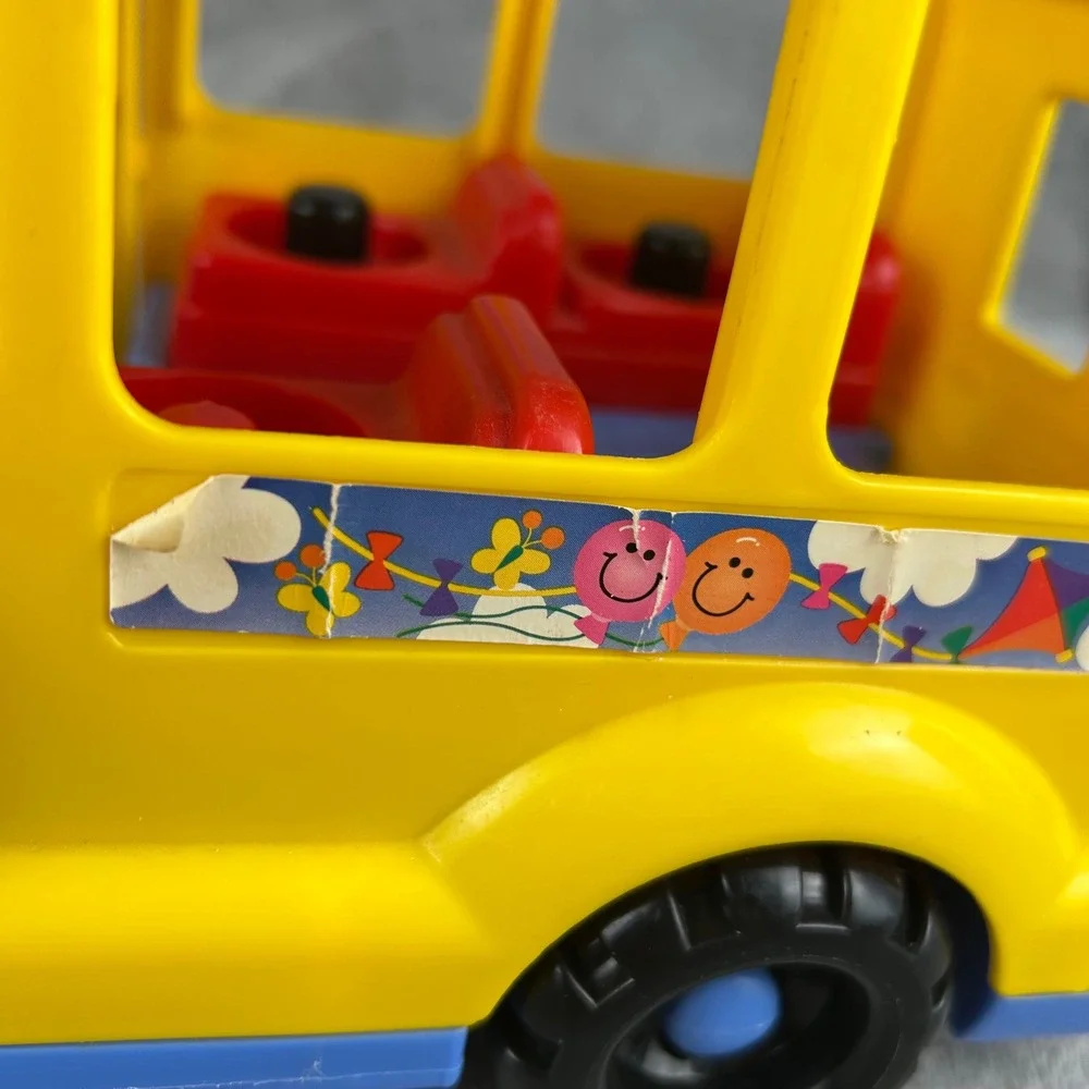 Fisher-Price Little People Lil School Bus Yellow Toy Vehicle with Figure 77941